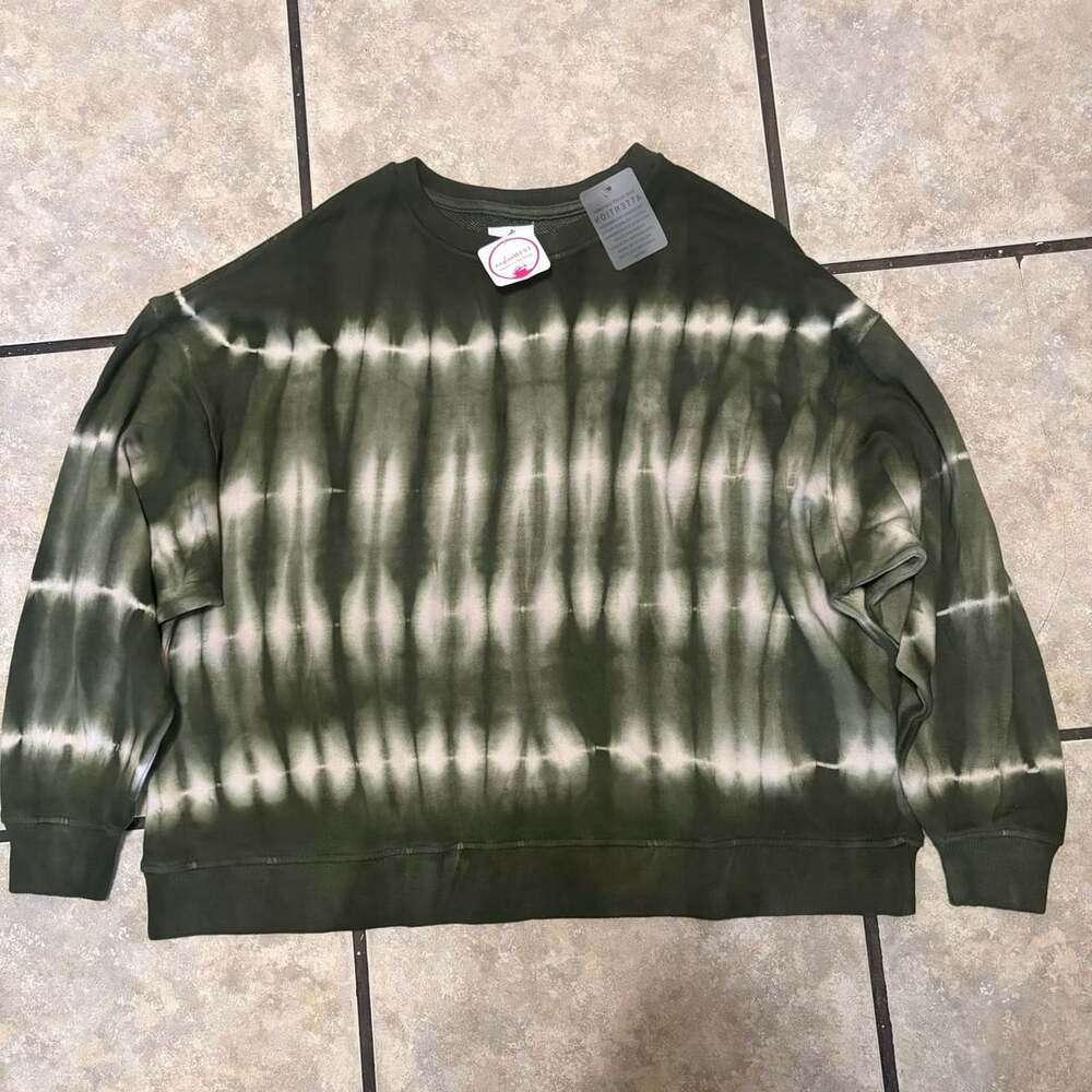 Like Love Sweatshirt Size Small Olive Green Tie Dye Pullover